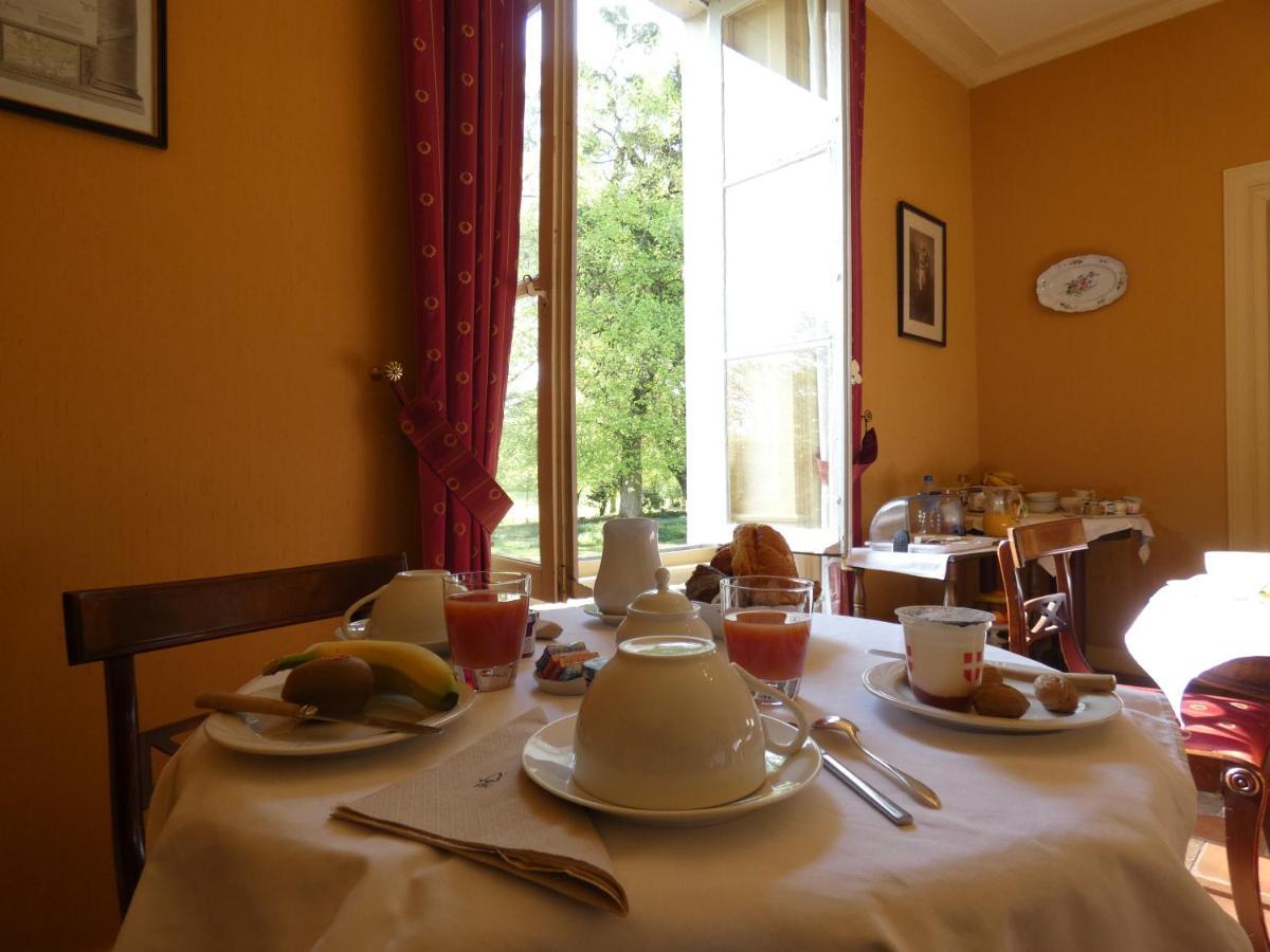 Hotel Des 4 Continents - Le Mans Сен-Сатюрнен Екстер'єр фото